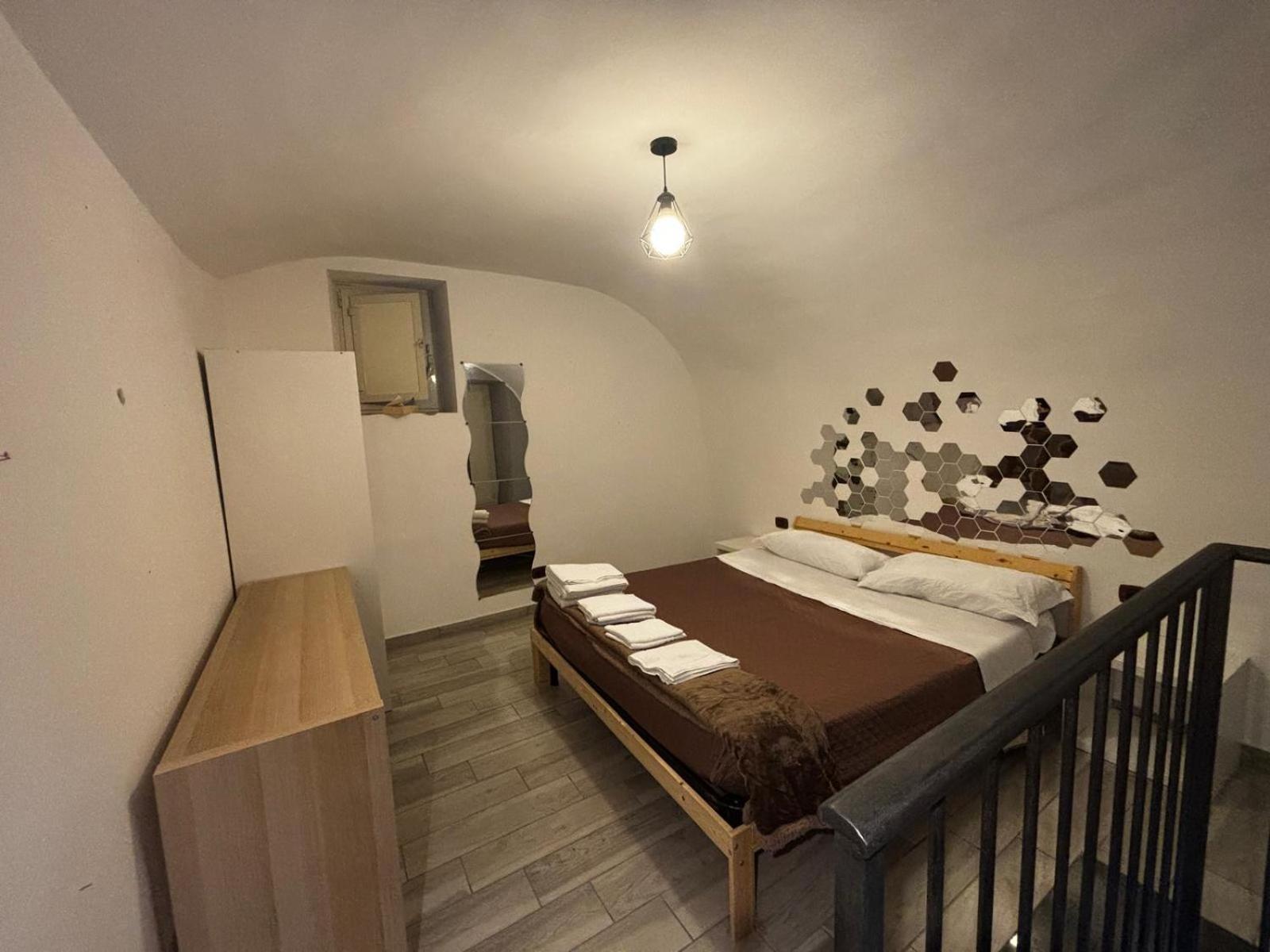 Niki Home Neapel Zimmer foto